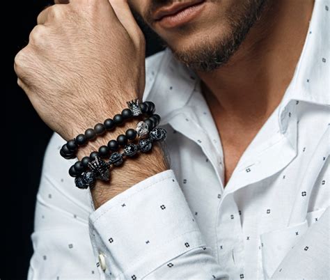 Bracelets for Men High Fashion Jewelry .